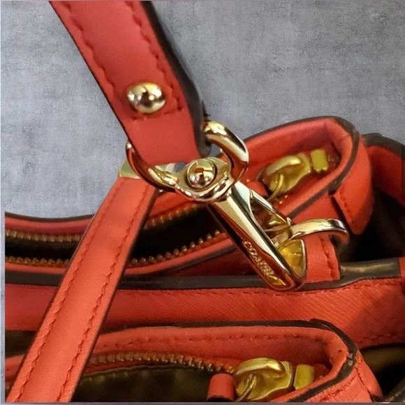 COACH Madison Christie CarryallCrossbody in Saffiano Leather. $598